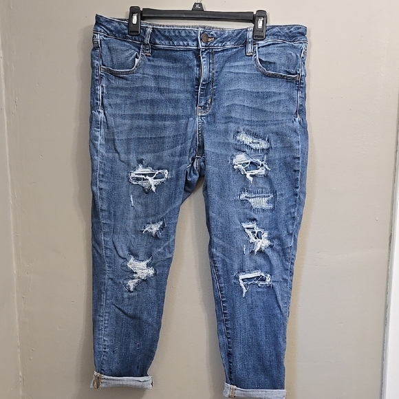 Distressed Blue Jeans American Eagle Jegging - Picture 1 of 2